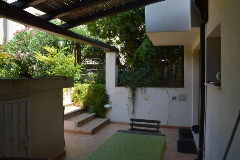 Appartamento Monolocale Àrbatax 0*,