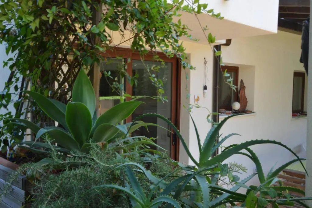 Monolocale Samira Apartment Arbatax Italy