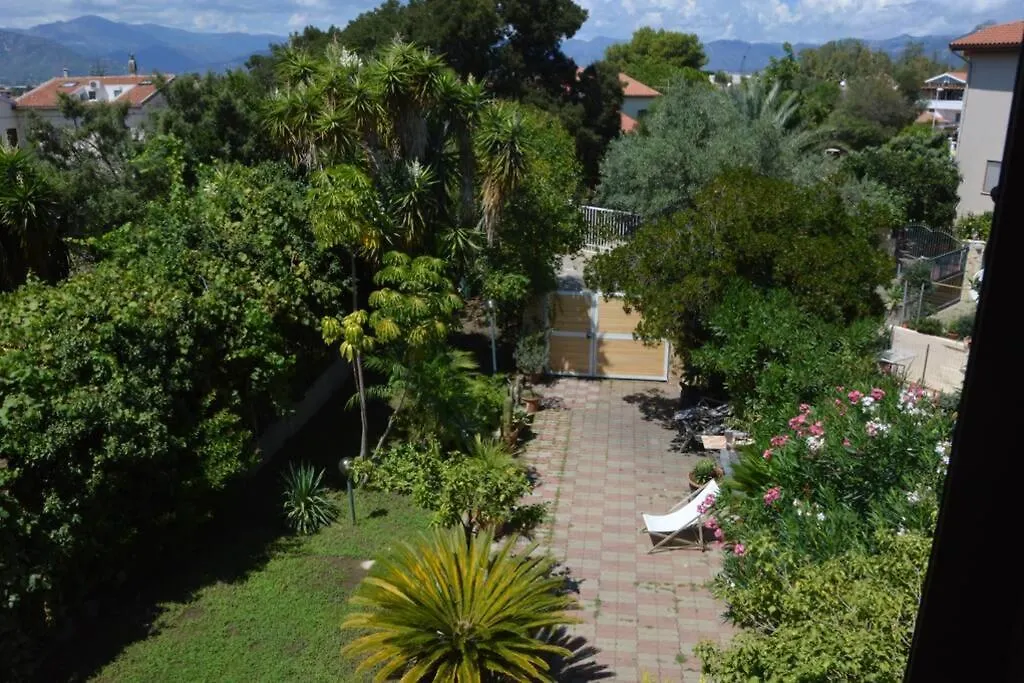 Monolocale Samira Apartment Arbatax Italy
